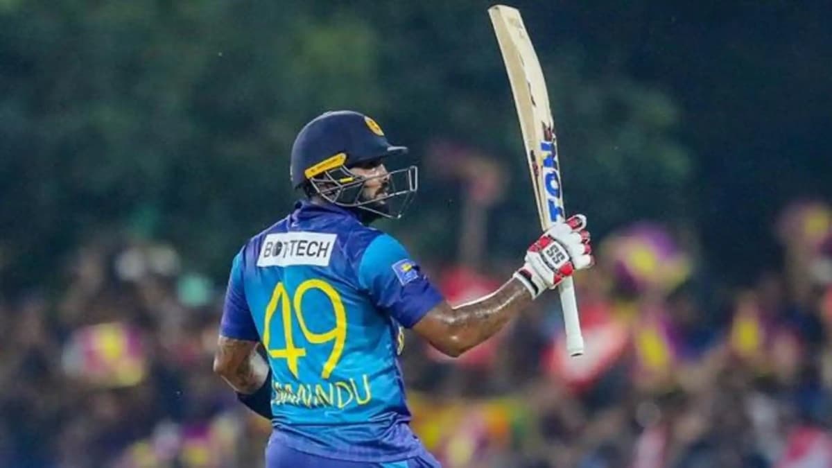SL vs NZ: दूसरे टी20 के दौरान इस दिग्गज खिलाड़ी को लगी चोट, वनडे सीरीज से हुआ बाहर