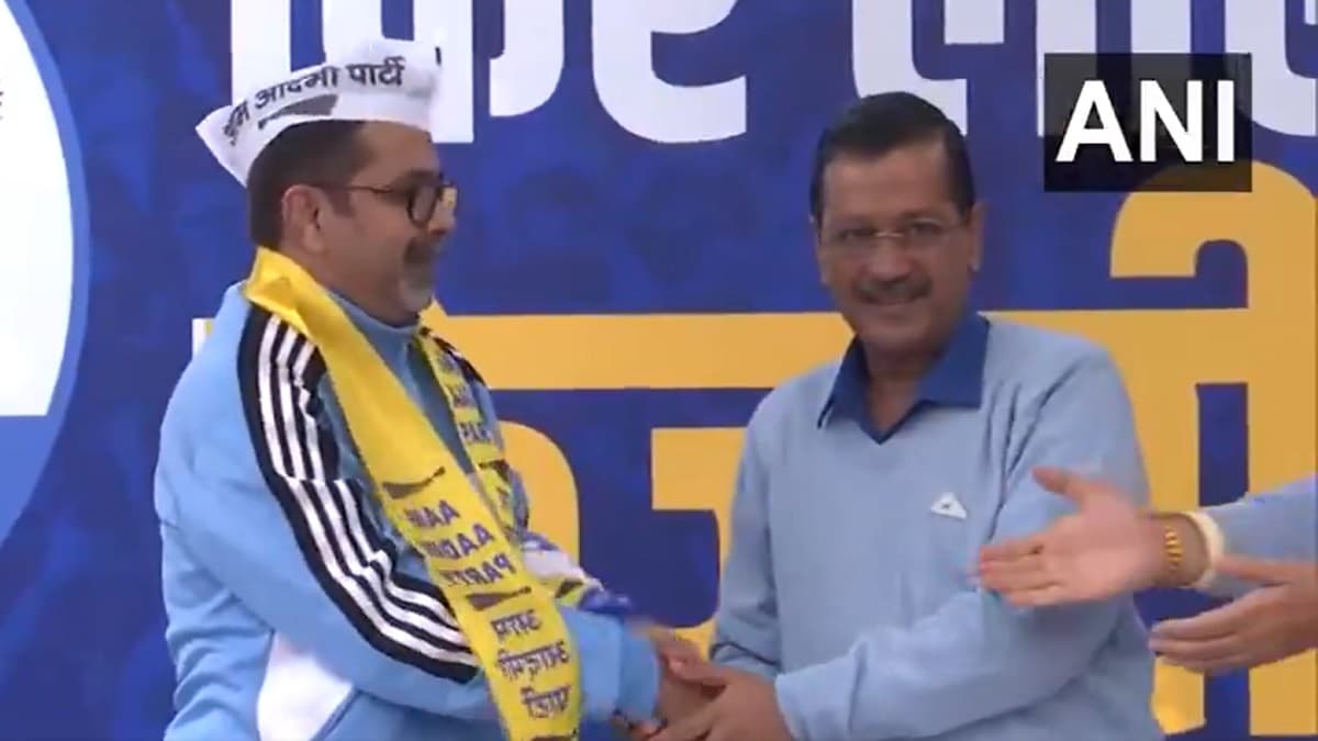 'केजरीवाल भगवान, वे कृष्ण के अवतार...', AAP नेता अवध ओझा का 2029 को लेकर बड़ा बयान