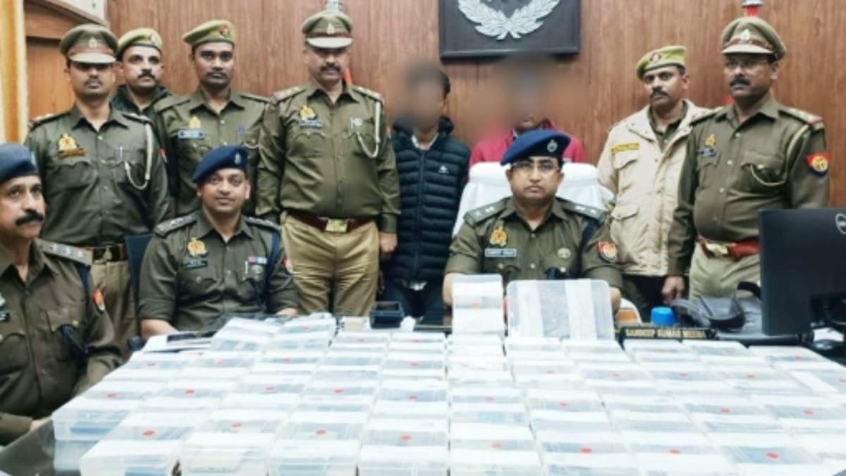 '15 हजार सैलरी, फ्री खाना और ट्रेवल अलाउंस...', UP में चोरों को जॉब ऑफर, लोग बोले- कैसे अप्लाई करें?