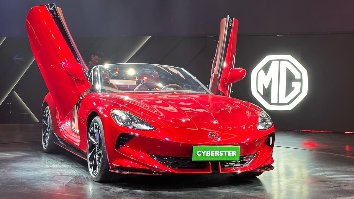 2025 में MG ला रही है नई इलेक्ट्रिक कारें, Tata और Mahindra को मिलेगी कड़ी टक्कर