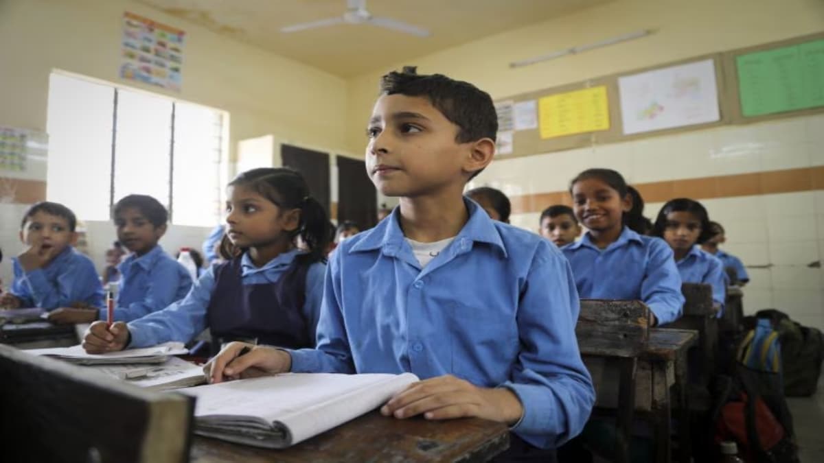 Winter Holiday: सर्दियों में स्कूलों की छुट्टियों का ऐलान, जानें राजस्थान में कब तक बंद रहेंगे विद्यालय?