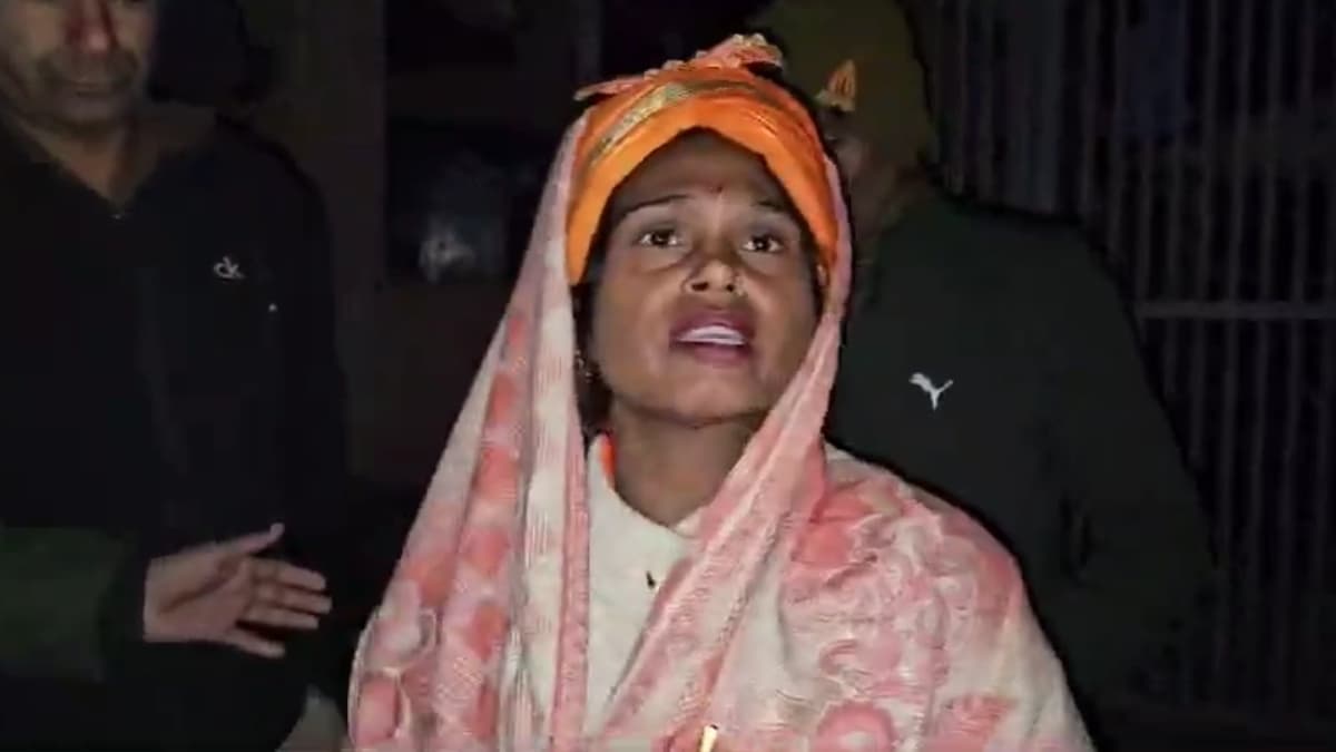 शाही ईदगाह में जलाभिषेक करने पहुंची मीरा राठौर कौन? पुलिस को दिया ये जवाब