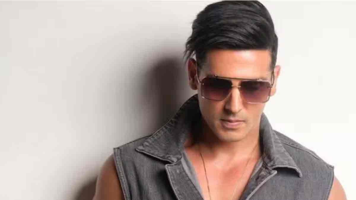 Zayed Khan Networth: सुपरस्टार के फ्लॉप बेटे ने ऐसे कमाए 1500 करोड़, देखें जर्नी