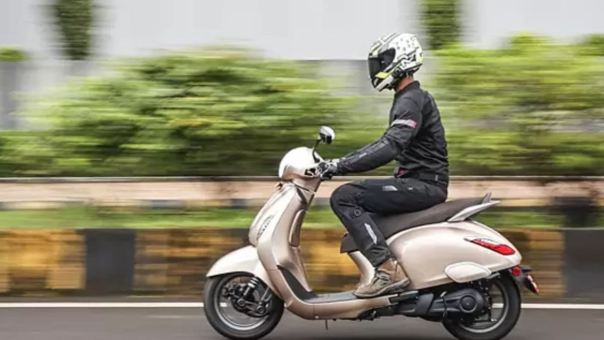bajaj chetak