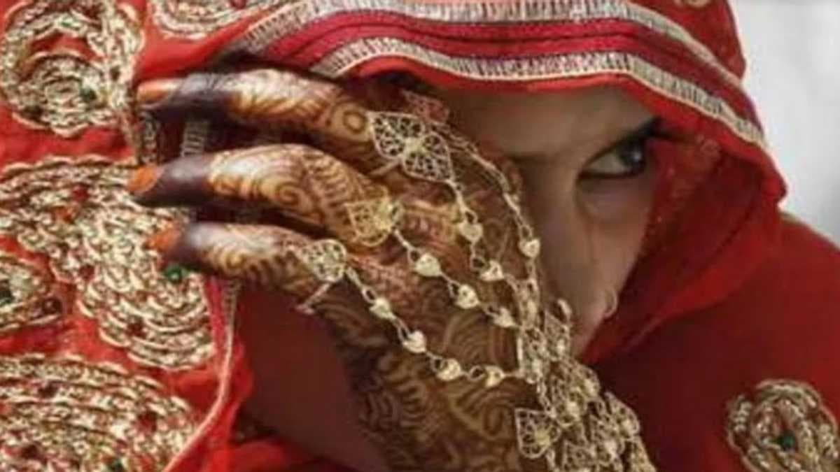 मैंने शादी की तो प्रेमिका जान दे देगी, जयमाला के बाद फेरे लेने से पीछे हटा दूल्हा