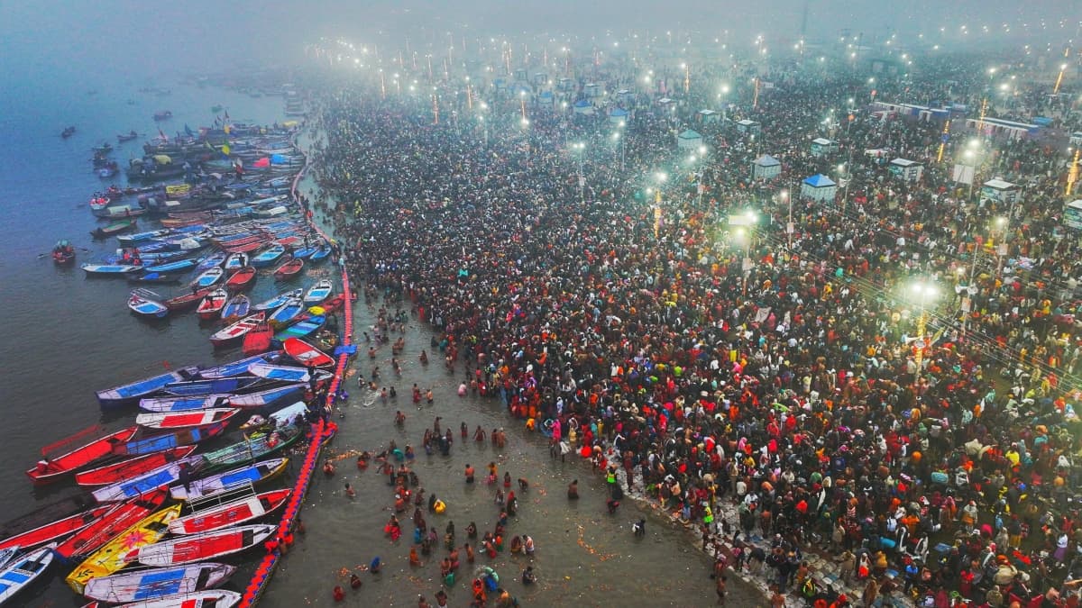 महाकुंभ से भर जाएगा यूपी का सरकारी खजाना, मिलेंगे इतने लाख करोड़ रुपये