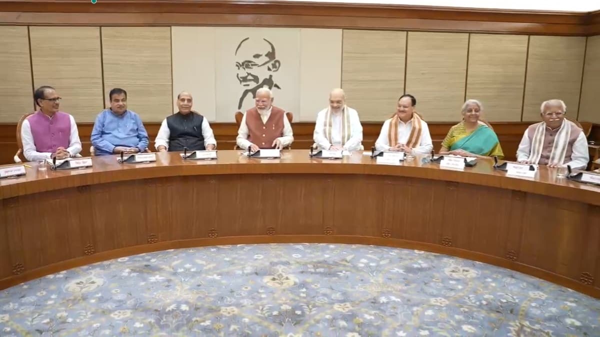 मोदी सरकार का किसानों को बड़ा तोहफा, खाद पर मिलेगी ज्यादा सब्सिडी