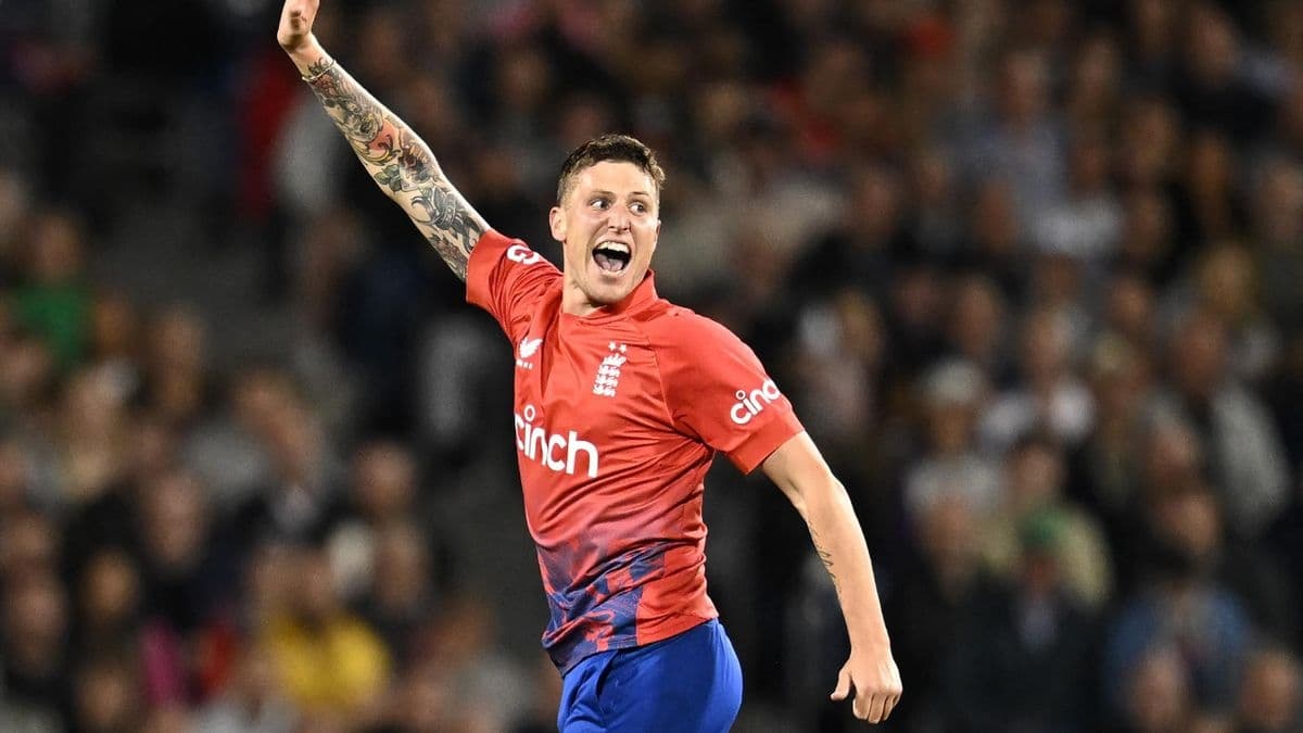 Champions Trophy 2025: इंग्लैंड की बढ़ी मुश्किलें, अब ये स्टार खिलाड़ी हो सकता है टूर्नामेंट से बाहर
