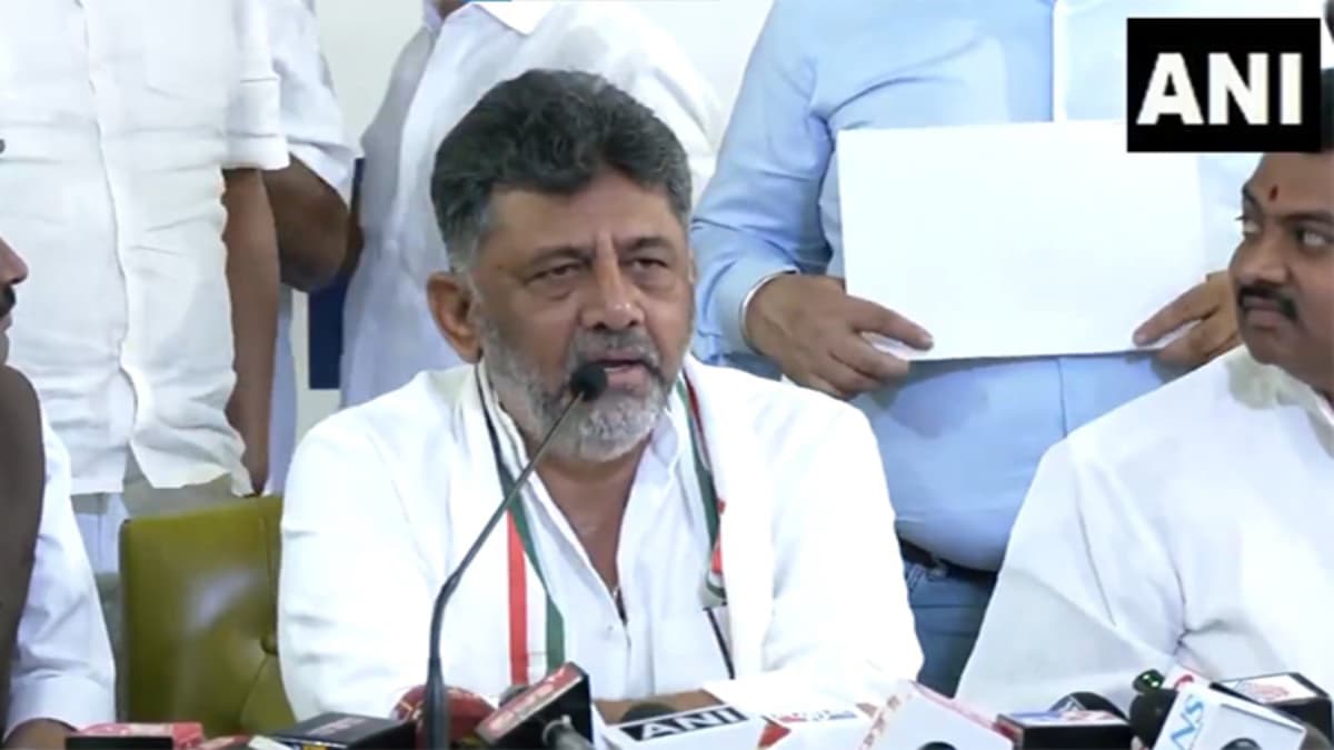 'मैं जन्म से कांग्रेसी हूं...', BJP में शामिल होने की अटकलों पर क्या बोले डीके शिवकुमार?