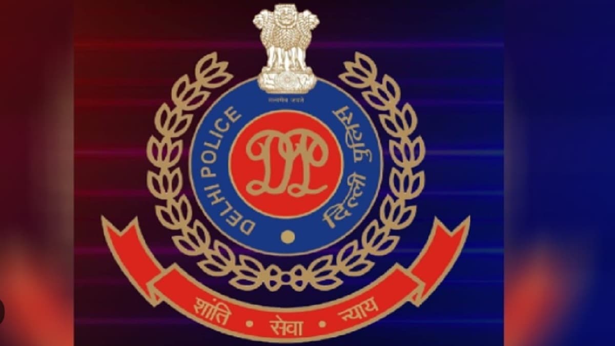 Delhi Election: 51000 लीटर शराब, 77 करोड़ की ड्रग्स, चुनाव से पहले पुलिस का बड़ा एक्शन