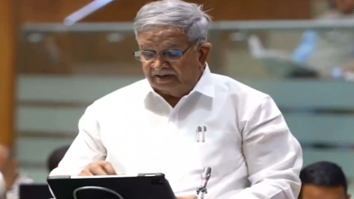 Gujarat Budget 2025: हाई स्पीड कॉरिडोर और 2 बड़े एक्सप्रेसवे; जानें गुजरात बजट में किसे मिला कितना?