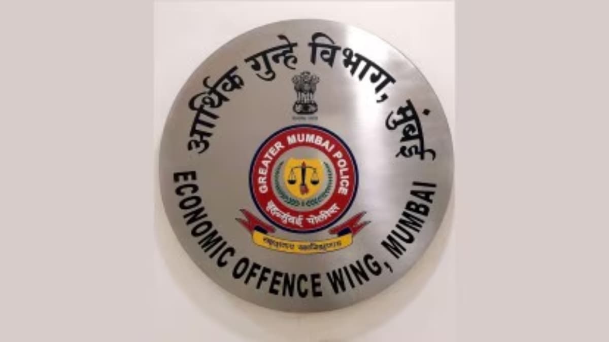 मुंबई में IPS अफसर के पति का कारनामा, घर दिलाने के नाम 20 लोगों से करोड़ों की ठगी