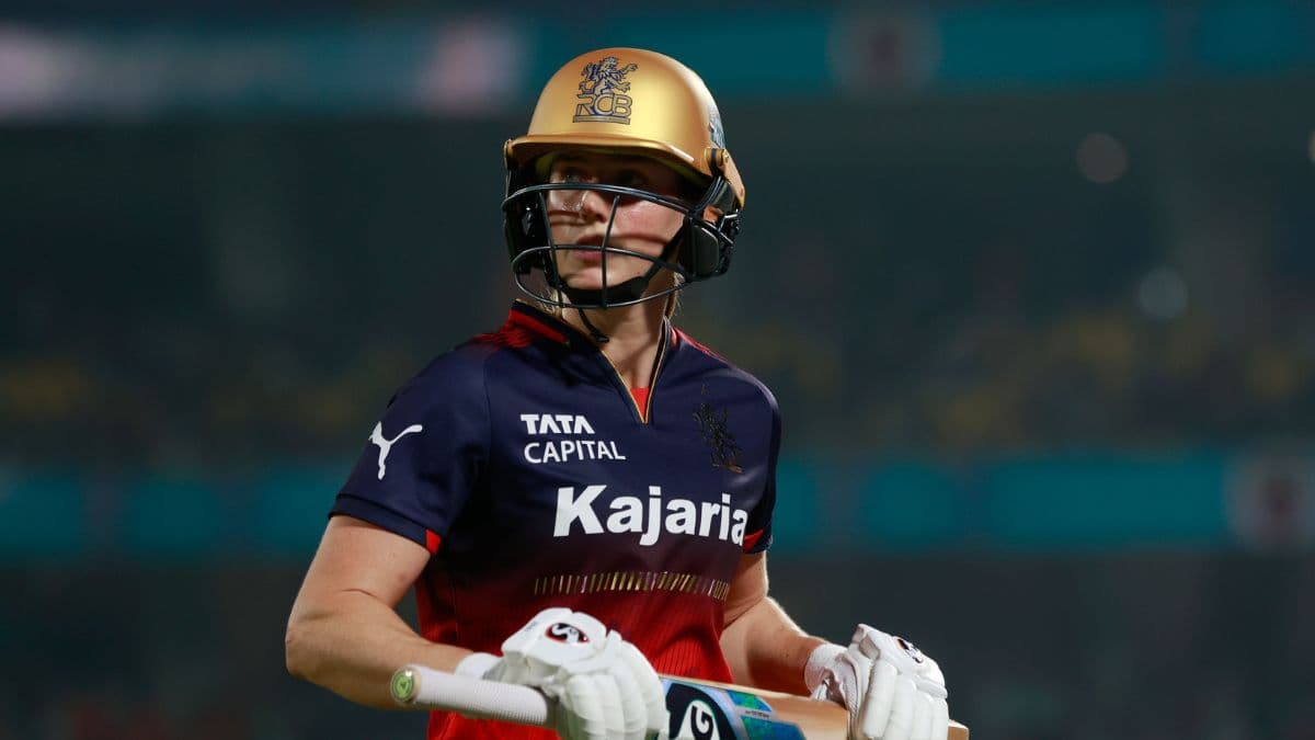 WPL के इतिहास में Ellyse Perry के साथ पहली बार हुआ ऐसा, एश्ले गार्डनर ने कर दिया कमाल