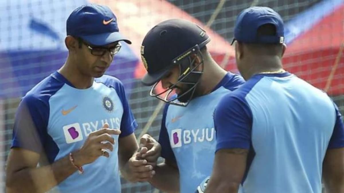 BCCI को लगा बड़ा झटका; इस खास शख्स ने छोड़ा अपना पद, बुमराह-शमी का करियर बचाने में रहा है बड़ा हाथ