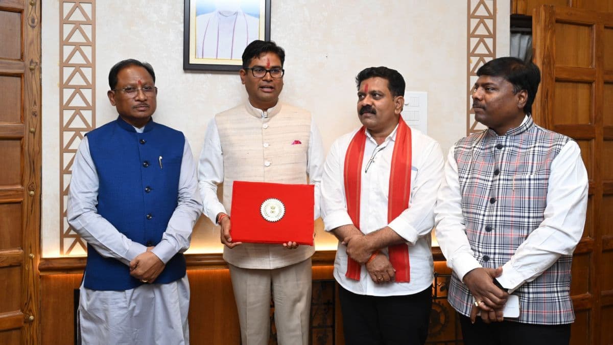 Chhattisgarh Budget 2025 में किसे क्या मिला? जानें वित्त मंत्री ओपी चौधरी के बड़े ऐलान