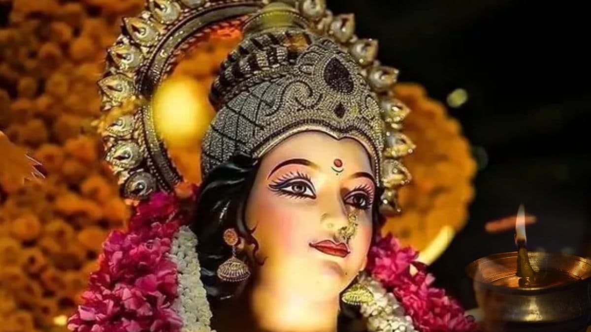 नवरात्रि 2025: बदलते समय के साथ बदल रही है पूजा की परंपरा