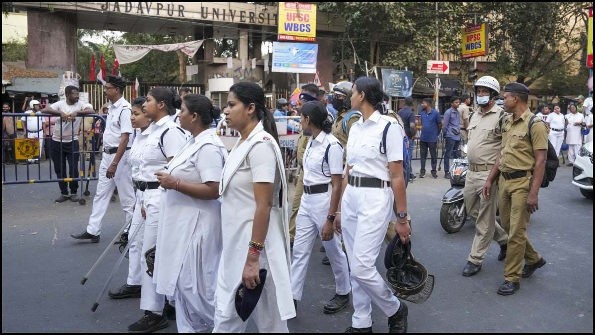 रामनवमी से पहले कोलकाता में तैनात होंगे 5,000 जवान, इन इलाकों पर रहेगी नजर