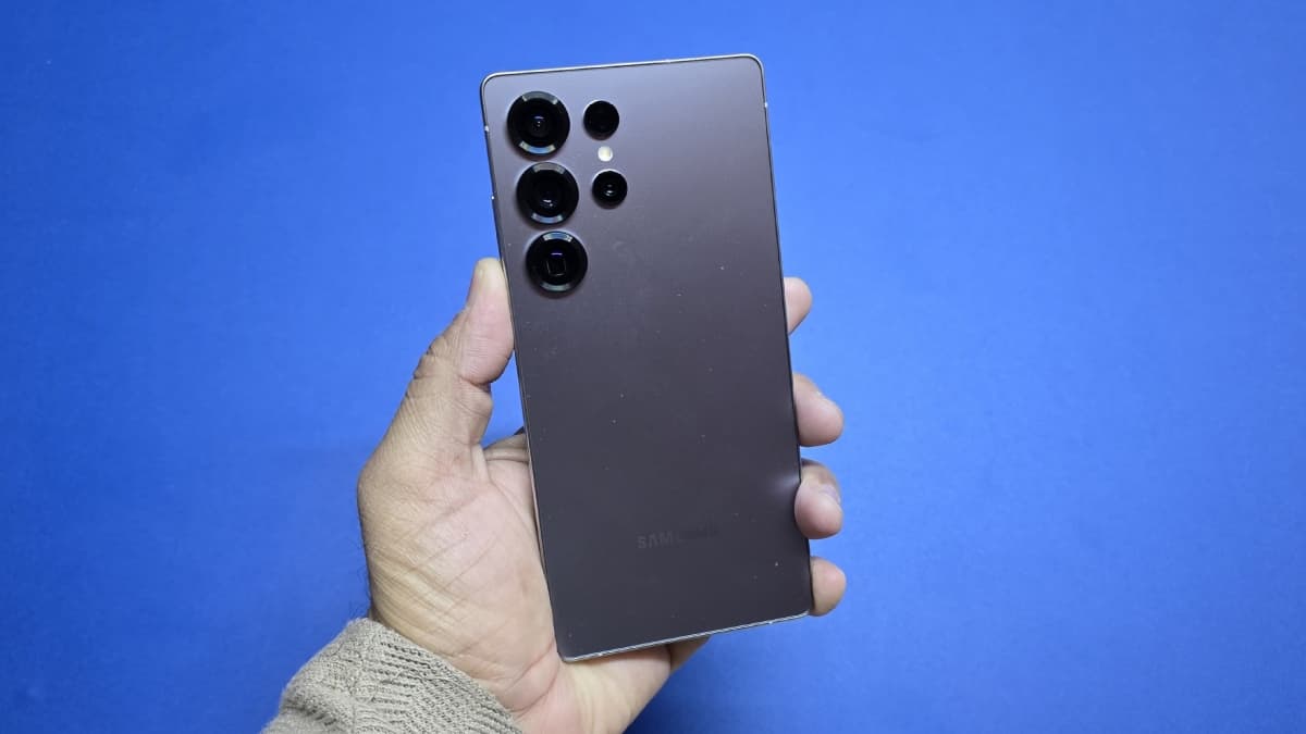Samsung Galaxy S25 Ultra Review: DSLR पर भारी पड़ता है ये स्मार्टफोन, 100X AI जूम है दमदार, जानें परफॉर्मेंस