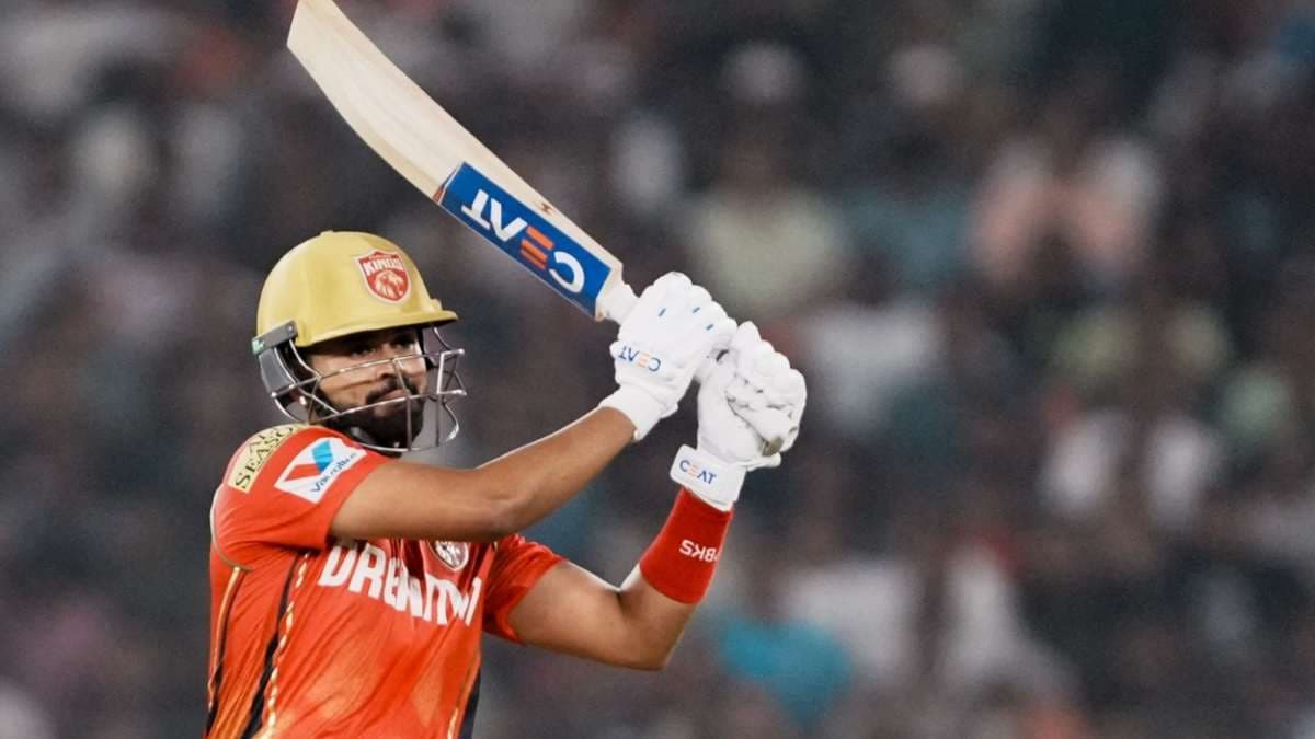 VIDEO: श्रेयस अय्यर ने बनाया नया रिकॉर्ड, ऐसा करने वाले बने इकलौते भारतीय खिलाड़ी