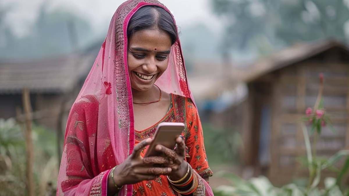 दिल्ली से पहले इस राज्य की महिलाओं को मिल रहे 2500 रुपये महीना, जानें क्या है योजना?