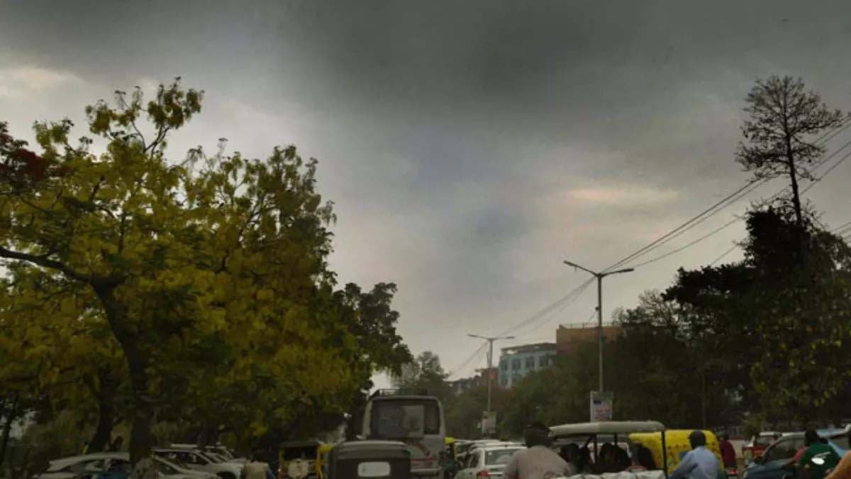 UP-Bihar Weather: उत्तर प्रदेश में तेज हवाओं का अलर्ट, बिहार में वापस लौटी ठंड