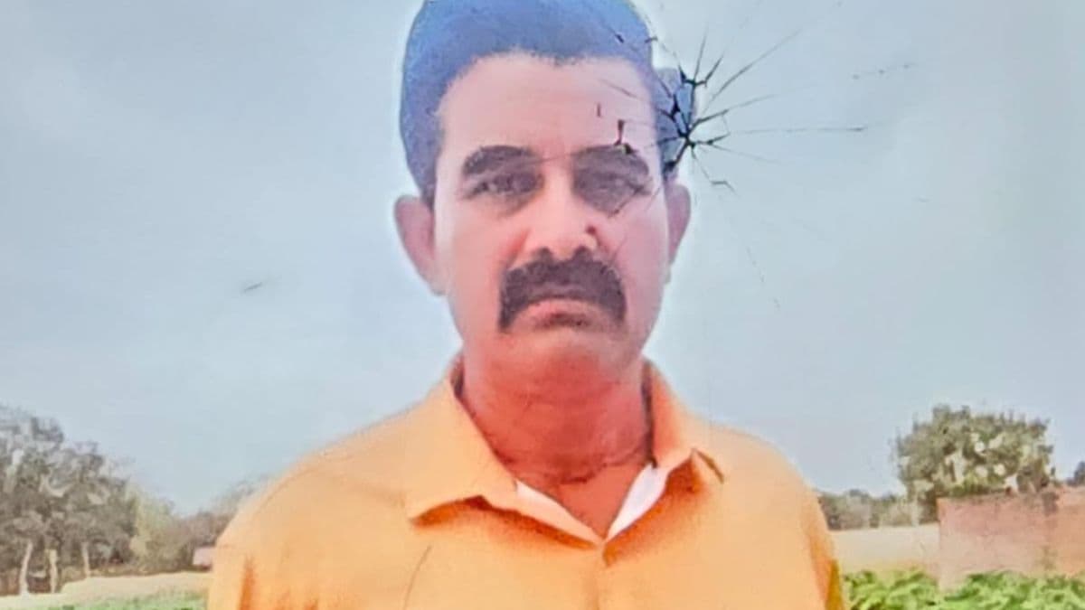 Jaunpur News: सपा के बूथ अध्यक्ष राजेश यादव की बेरहमी से हत्या, जिलाध्यक्ष मौके पर