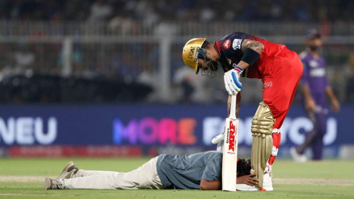 KKR vs RCB: विराट कोहली की दीवानगी पड़ी महंगी!फैन को खानी पड़ी जेल की हवा