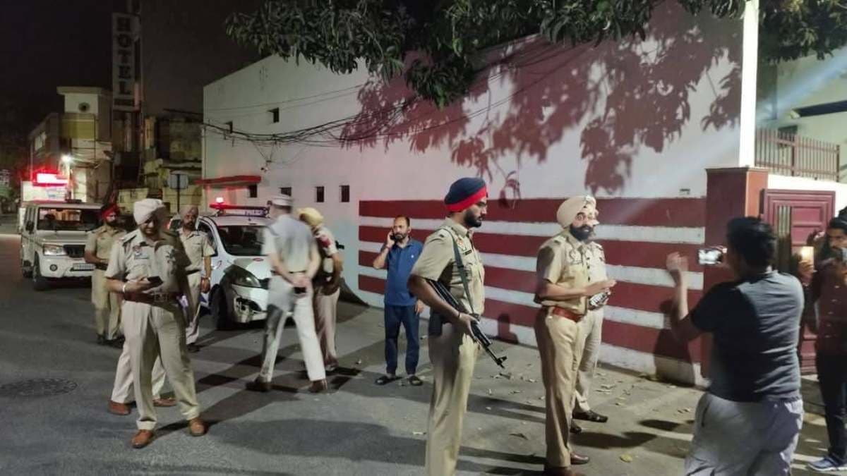 भाजपा नेता के घर पर ग्रेनेड हमले का मुख्य आरोपी गिरफ्तार, किसने रची थी पूरी साजिश?