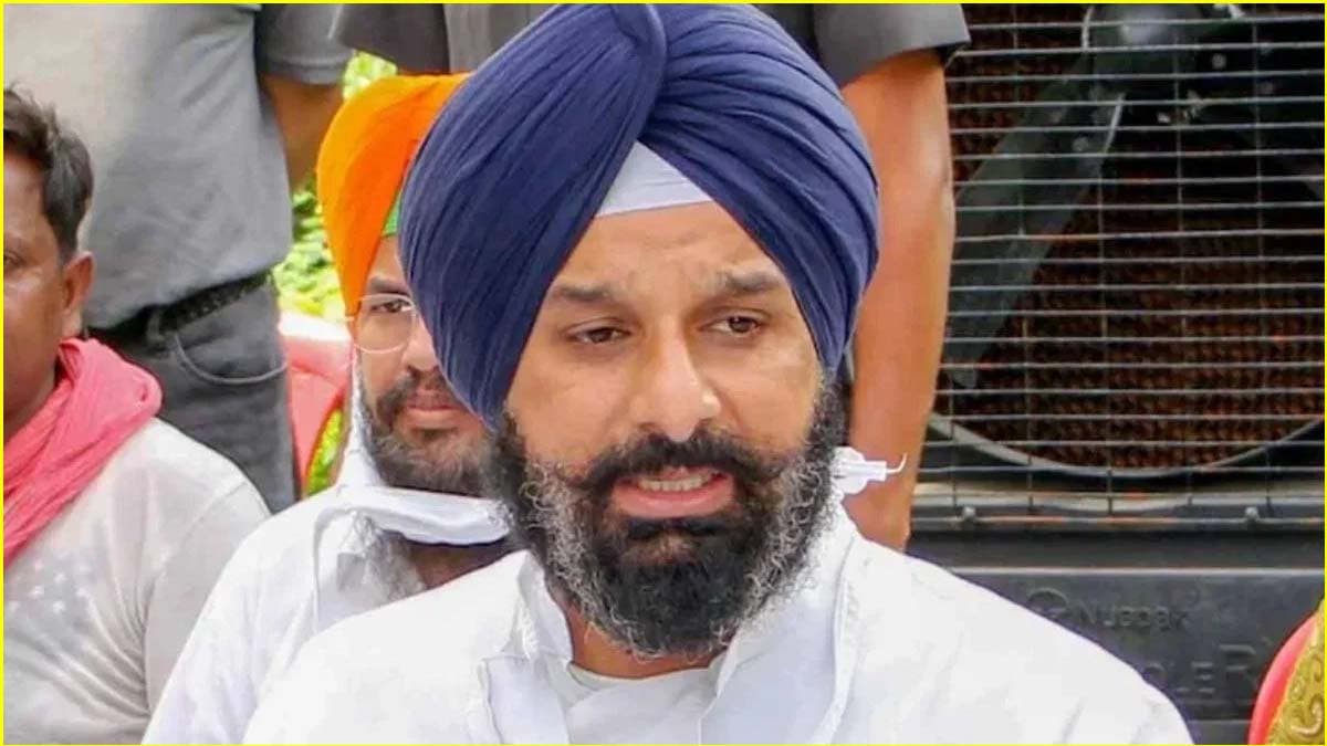 'अमृतपाल ढोंगी...', बिक्रम मजीठिया ने फिर साधा निशाना, वीडियो जारी कर किया ये बड़ा दावा