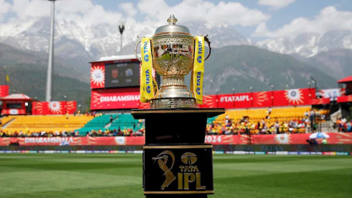 IPL 2025: 4 टीमों ने ठोका प्लेऑफ का दावा, 5 टीमों का हुआ बुरा हाल