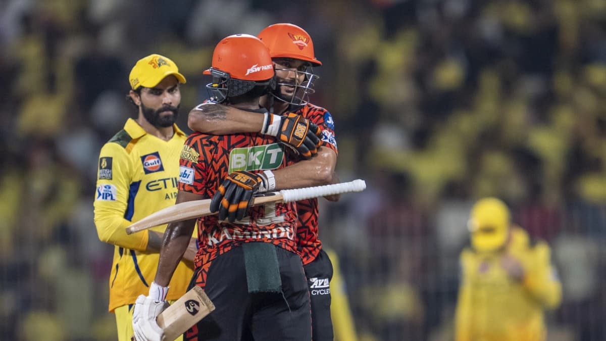 IPL 2025: प्लेऑफ के लिए किसकी राह आसान और किसकी मुश्किल? समझ लें पूरा गणित