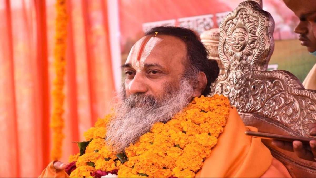 विख्यात संत स्वामी राघव देवाचार्य को जान से मारने की धमकी, सोशल मीडिया पोस्ट से बढ़ा बवाल