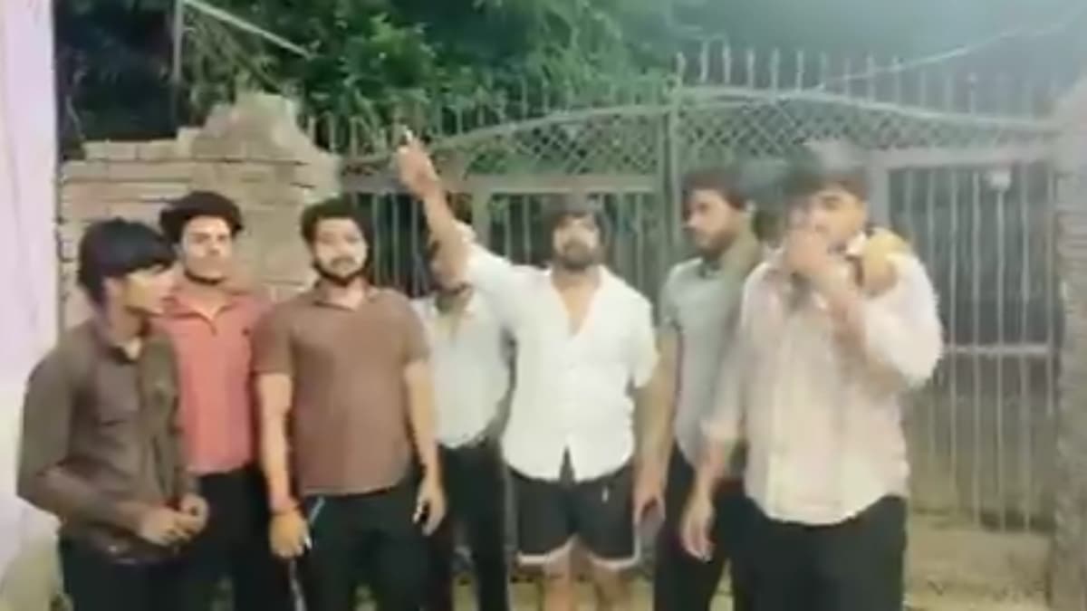 पहलगाम हमले के बाद मुस्लिमों की एंट्री बैन, गांव के युवाओं का फरमान, वीडियो वायरल
