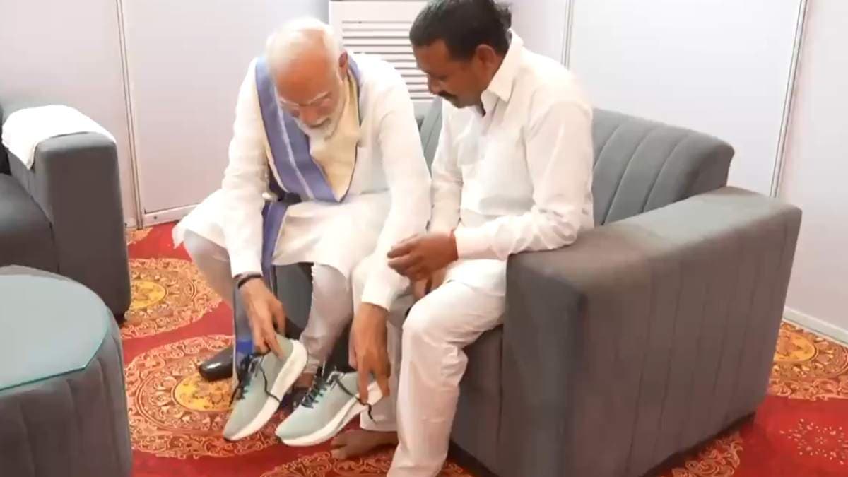 रामपाल कश्यप कौन? जिन्हें खुद पीएम मोदी ने पहनाए जूते, 14 साल पहले खाई थी कसम