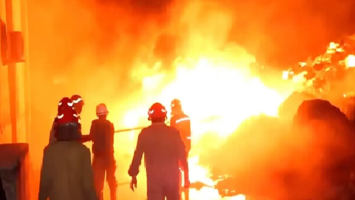 Noida fire