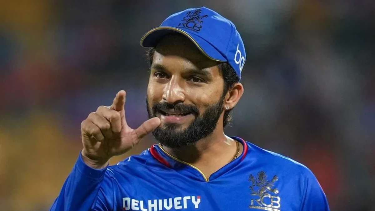 IPL 2025: रजत पाटीदार को लगा तगड़ा जुर्माना, देना होगा लाखों का फाइन, जानें वजह
