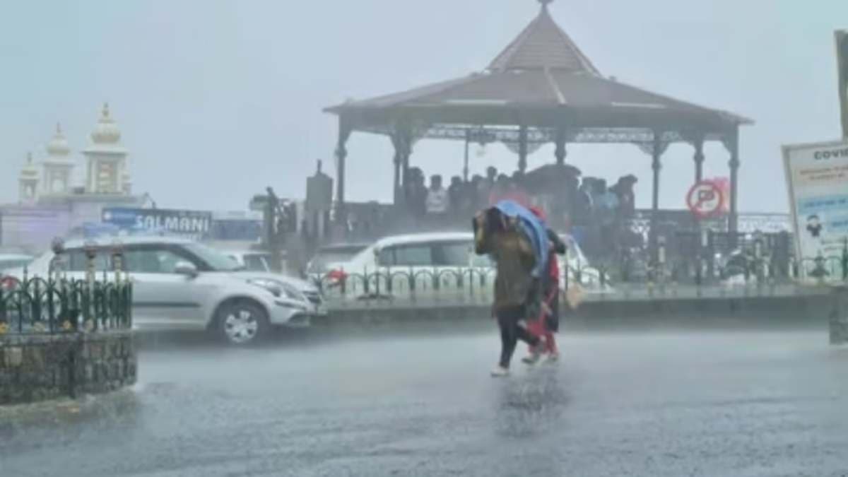 उत्तराखंड में भयंकर बारिश का अलर्ट, अगले 7 दिन खूब बरसेंगे मानसून के बादल, दिल्ली में कैसा रहेगा मौसम?