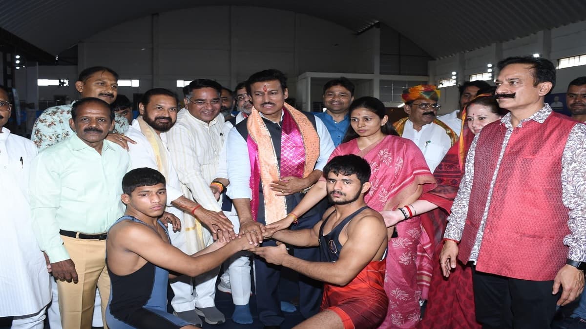 अंडर-20 राष्ट्रीय कुश्ती प्रतियोगिता में हरियाणा की बादशाहत कायम, जीते 16 गोल्ड और तीनों वर्गों की ट्रॉफी पर भी किया कब्जा