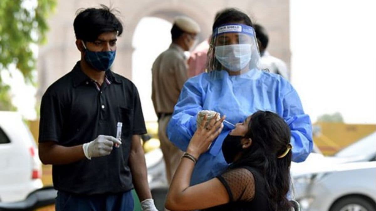 देश में कोरोना के कितने सक्रिय मामले? किस राज्य में सबसे अधिक मरीज? यहां पढ़ें ताजा आंकड़े