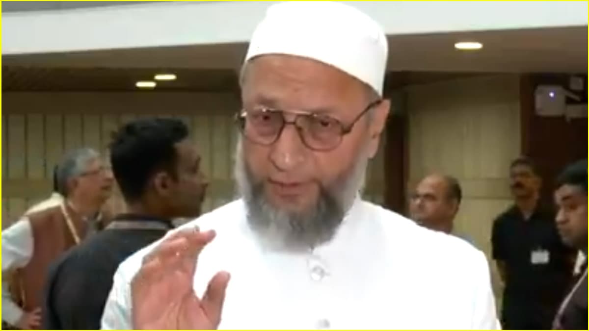 Asaduddin Owaisi ने पुंछ में जान गंवाने वालों के लिए मांगा मुआवजा, वायुसेना से कही ये बात