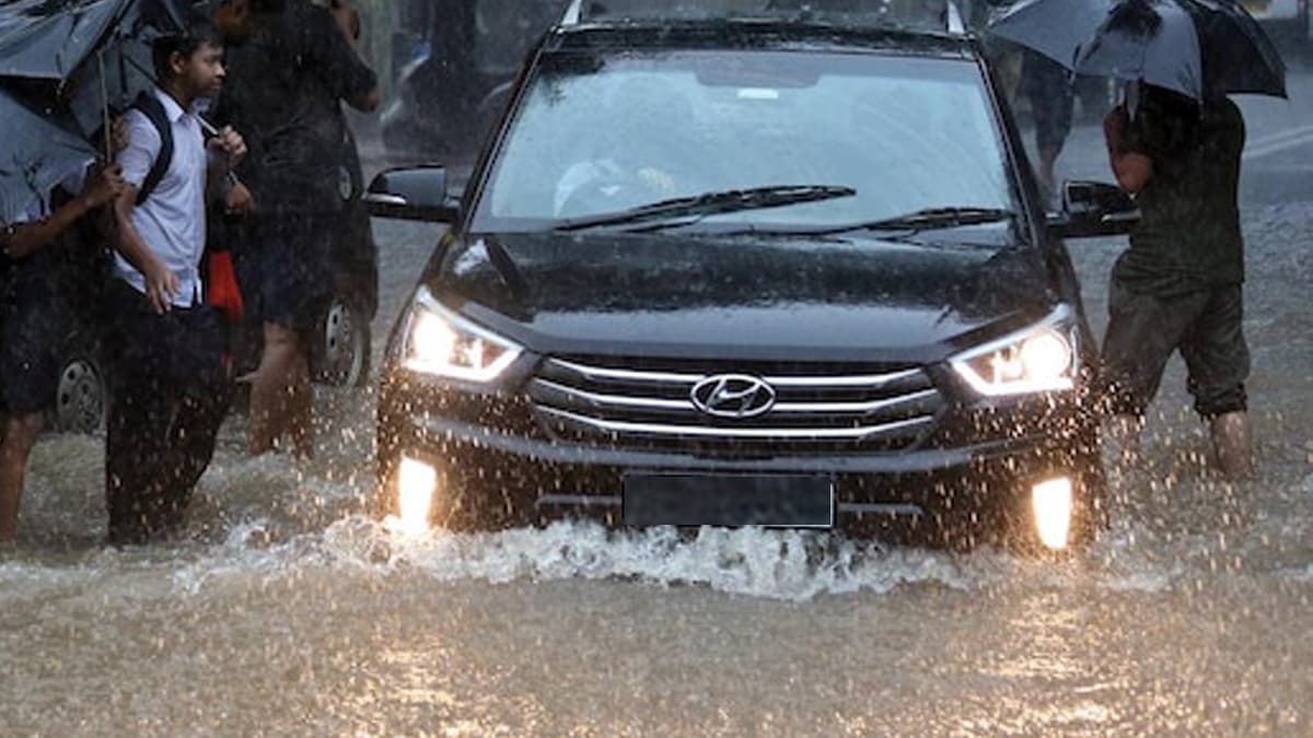 Monsoon Car Care: बारिश में भी कुछ नहीं बिगड़ेगा आपकी कार में! बस इन बातों का रखें ध्यान