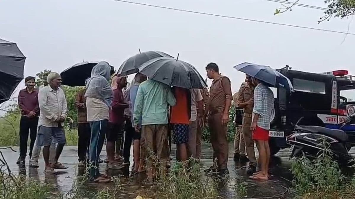 तेज आंधी और बारिश का कहर, फिरोजाबाद में आकाशीय बिजली गिरने से 2 की मौत