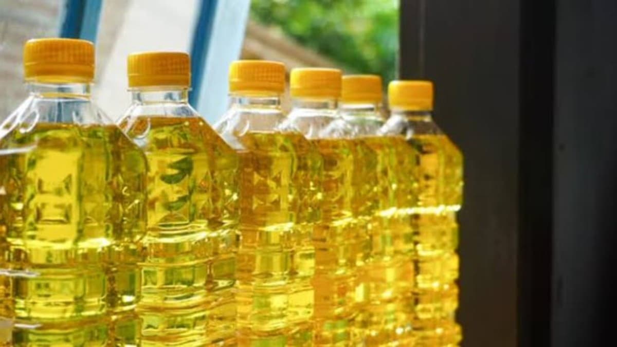 महंगाई के बीच राहत भरी खबर, खाने के तेल की कीमतों पर सरकार ने घटाया आयात शुल्क