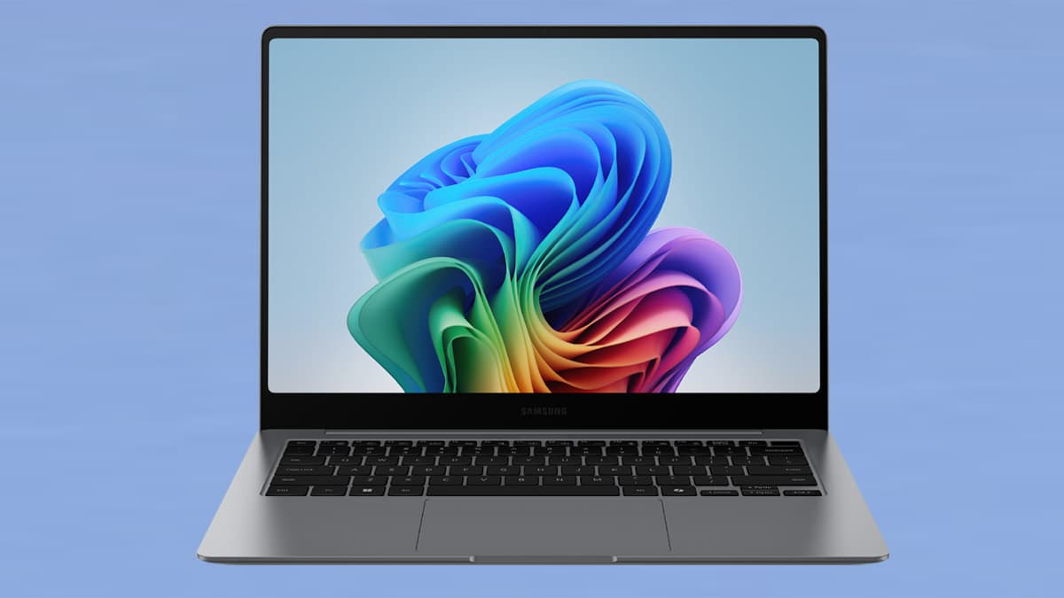 Galaxy Book 5 Pro: 25 घंटे बिना रुके चलेगा, कंटेंट क्रिएटर्स के लिए कितना वैल्यू फॉर मनी? जानिए