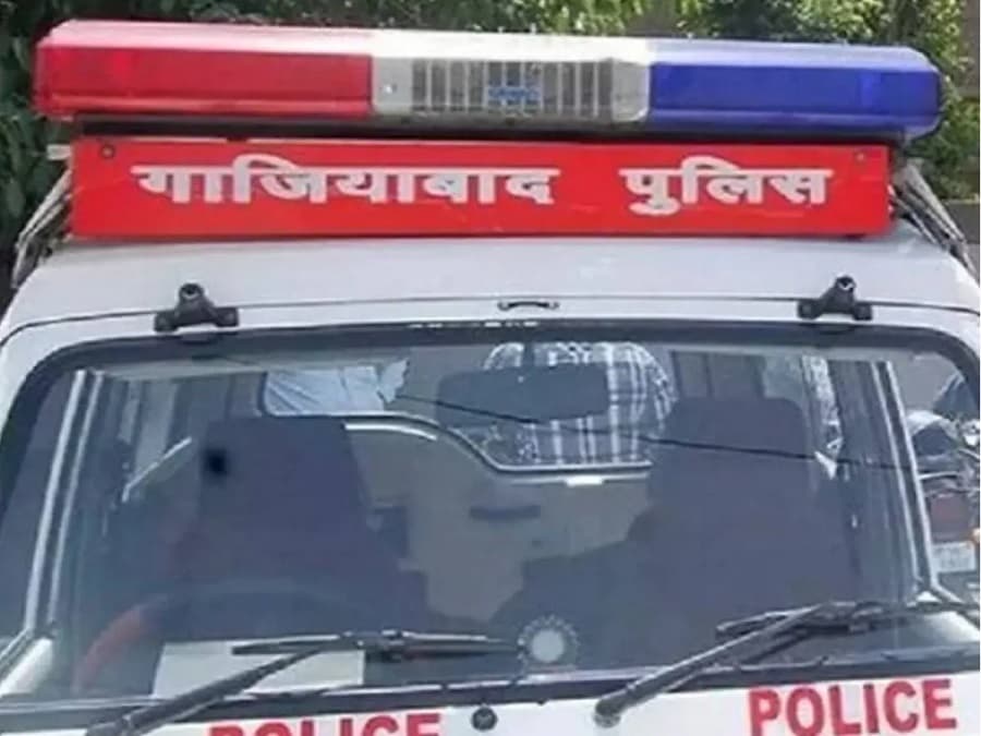 Ghaziabad News, Ghaziabad Police, Ghaziabad Latest News, Ghaziabad Road Accident, गाजियाबाद खबर, गाजियाबाद पुलिस, गाजियाबाद ताजा खबर