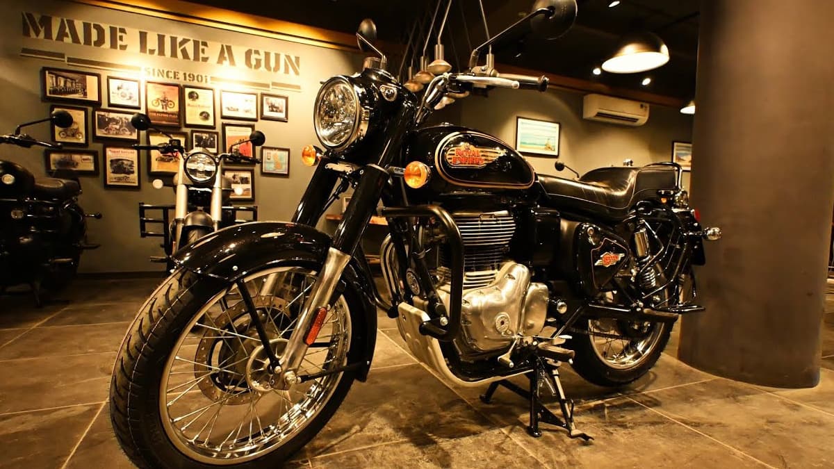 Bullet 350 को खरीदना हुआ महंगा, केवल इस वेरिएंट की कीमत में नहीं हुआ बदलाव