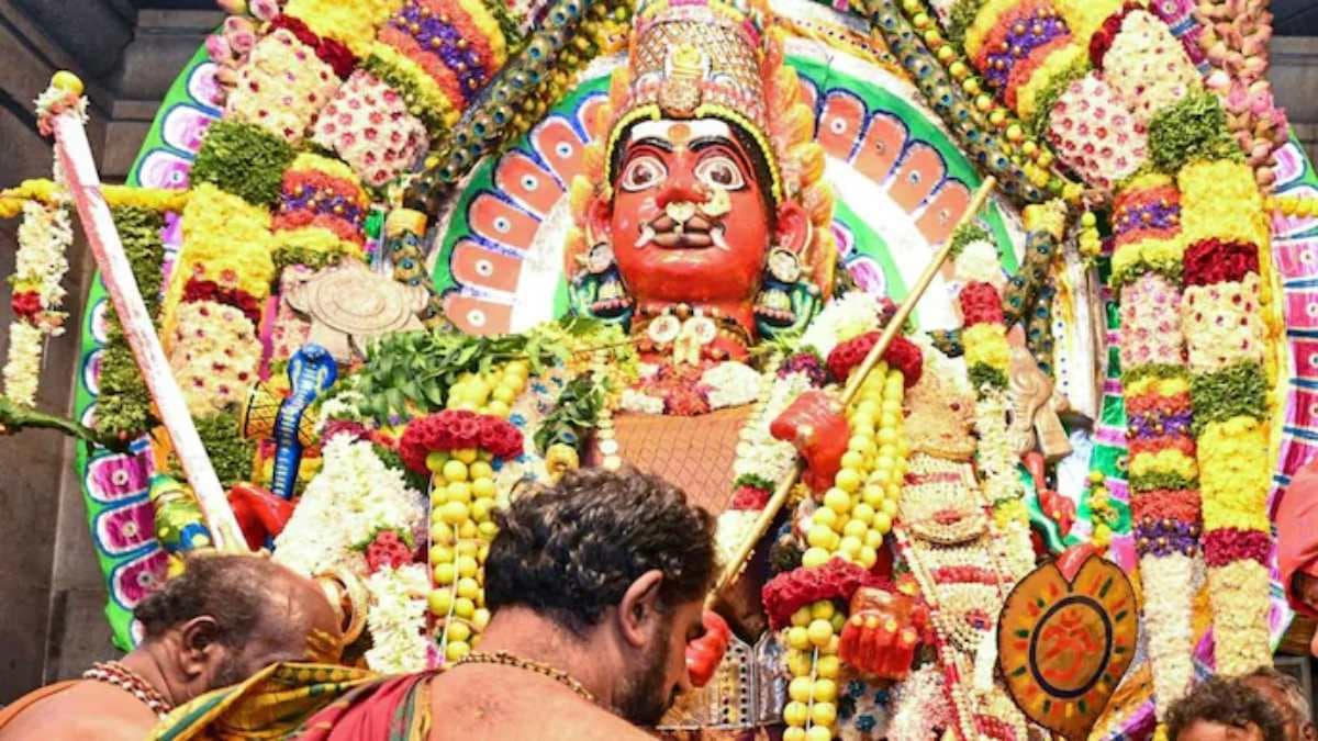 Tirumala Tirupati मंदिर में दी जा रही नकली टिकट, टीटीडी ट्रस्ट ने एजेंटों के लिए जारी की चेतावनी