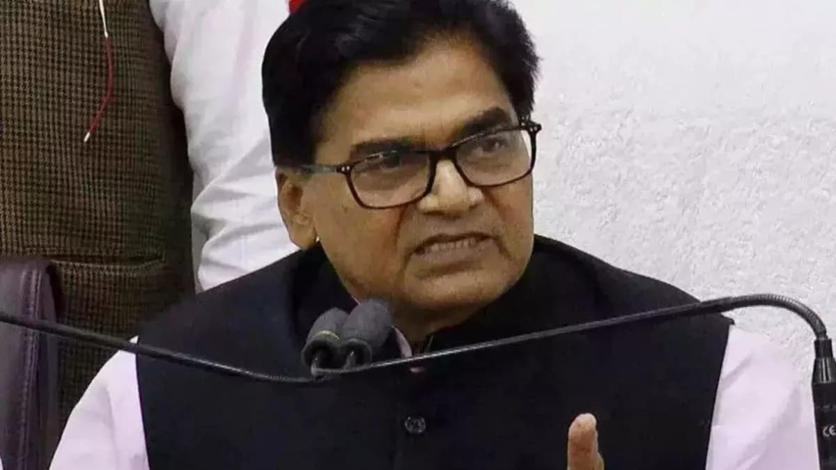 'हमारे साथ कोई देश नहीं खड़ा, लोकतंत्र खत्म होने वाला है', सपा सांसद रामगोपाल ने किया बड़ा दावा