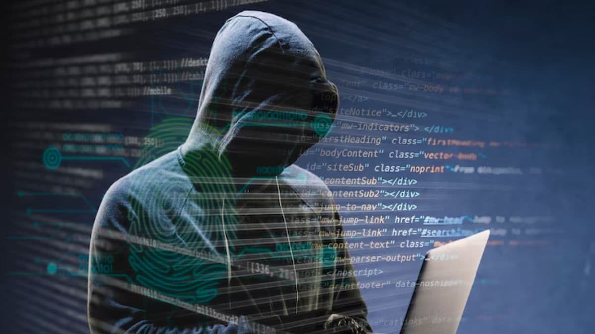 Gujarat: डिजिटल अरेस्ट कर बुजुर्ग से लूटे 19 करोड़, गांधीनगर में ऐसे पकड़ा गया साइबर ठग