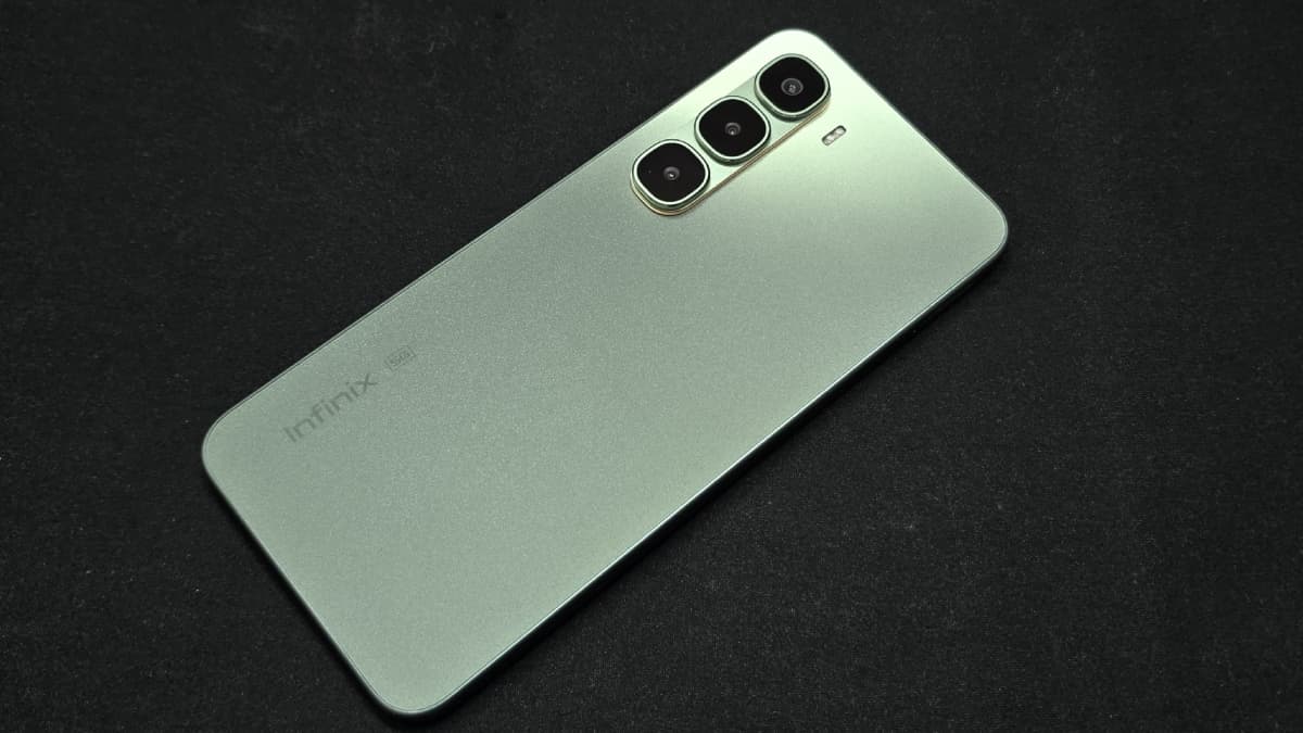 Infinix का सबसे सस्ता AI स्मार्टफोन, गेमिंग के लिए है खास, जानिए कैसी है परफॉरमेंस